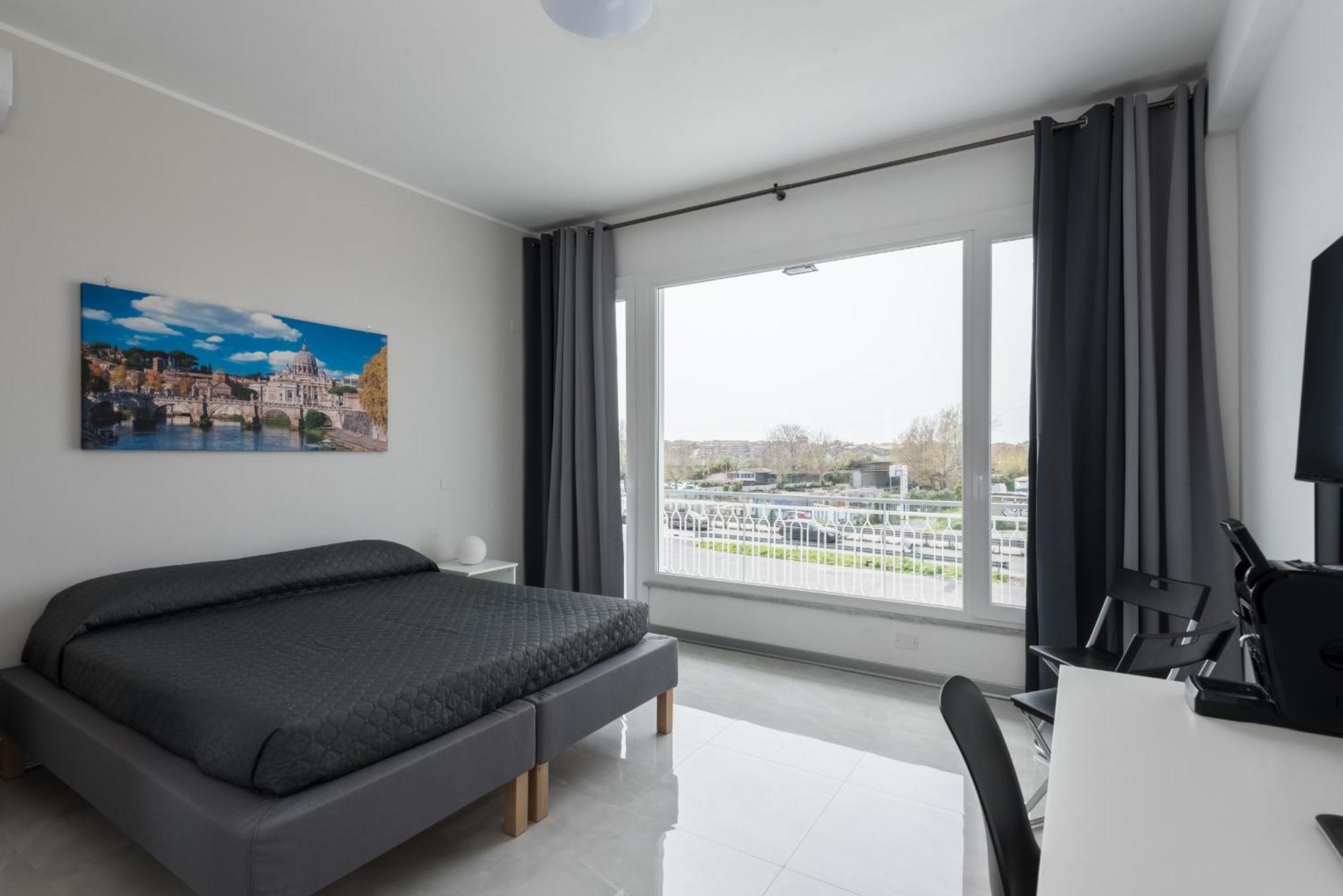 Travelershome Ciampino Airport Guesthouse 600M To Airport المظهر الخارجي الصورة