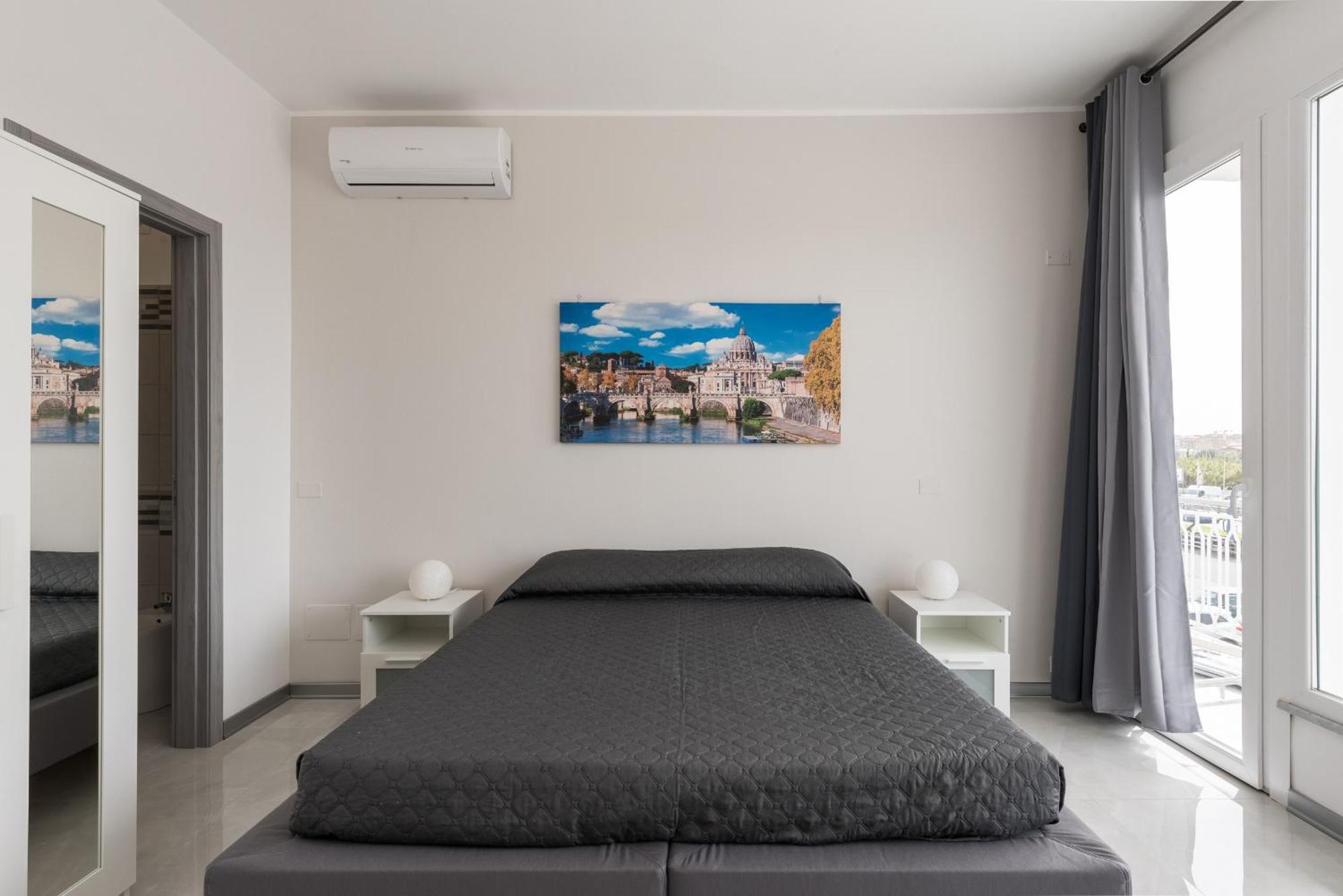 Travelershome Ciampino Airport Guesthouse 600M To Airport المظهر الخارجي الصورة