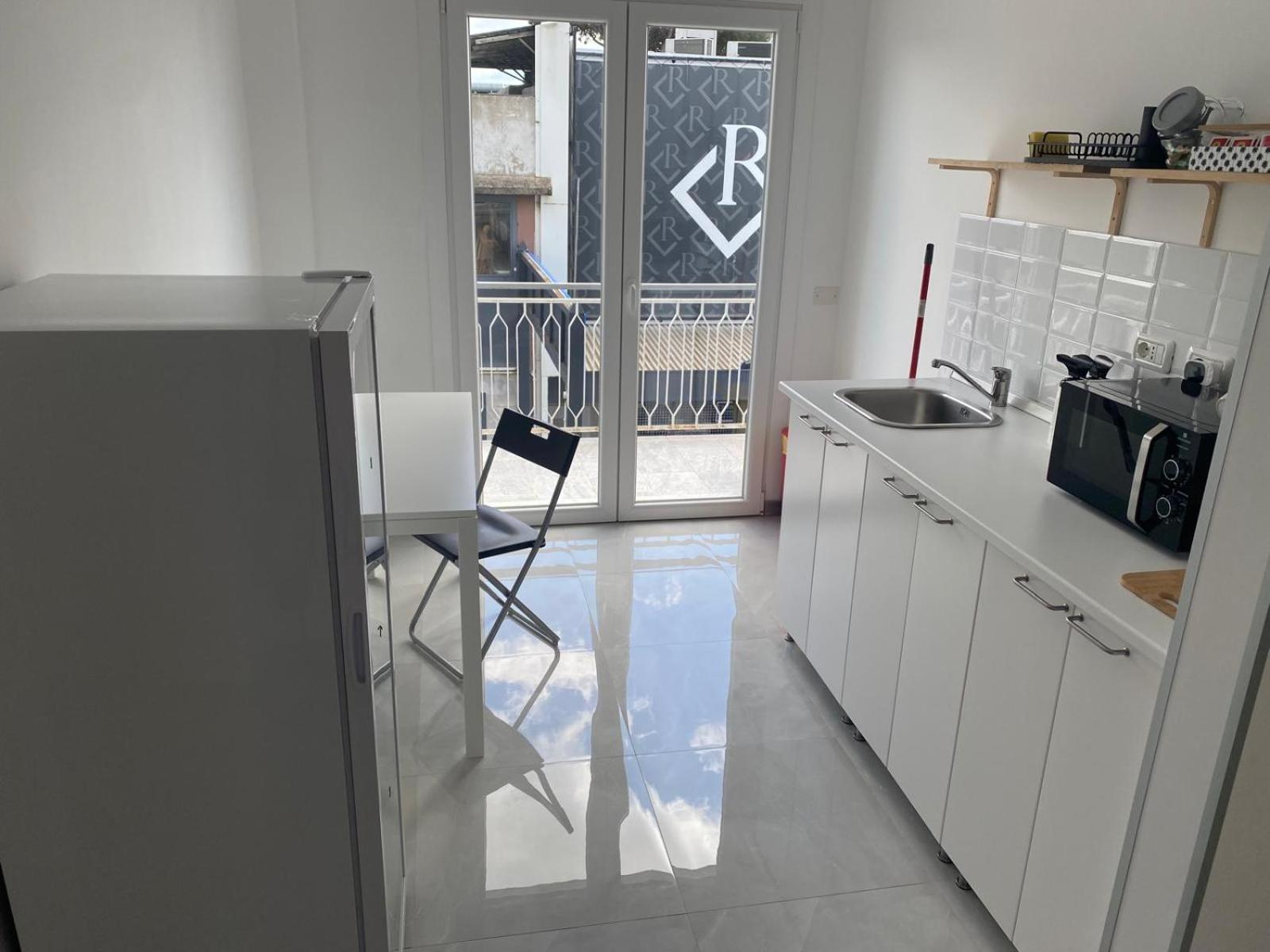 Travelershome Ciampino Airport Guesthouse 600M To Airport المظهر الخارجي الصورة